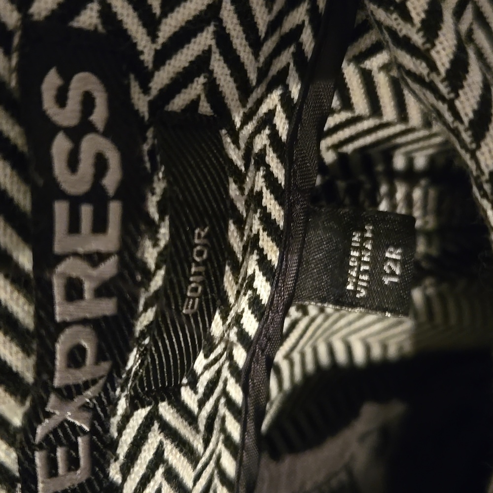 Express Monochrome Zigzag Pants - image 2